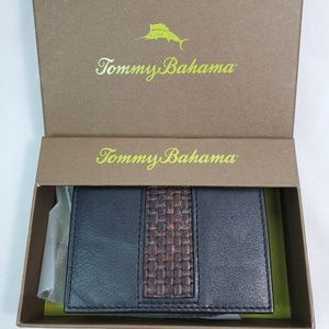 NEW Tommy Bahama Larache leather bi-fold card case